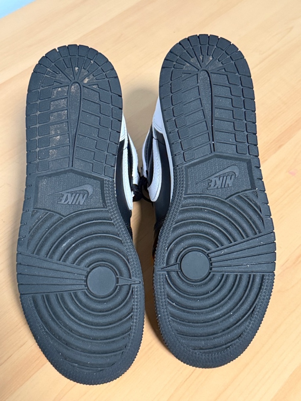 Nike Kids Black and White High-Top Sneakers - Picture 9 of 9